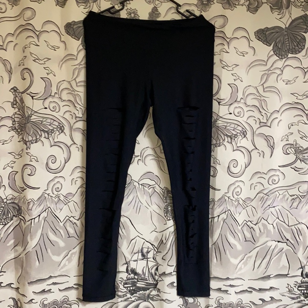 Women’s black slit leg leggings